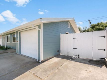 7011 Plumber Way, North Highlands, CA 95660 Photo