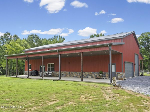 5435 Bright Road, Hernando, MS 38632