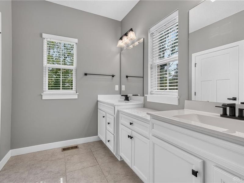 1855 Granada Way, Xenia, OH 45385 Photo 21