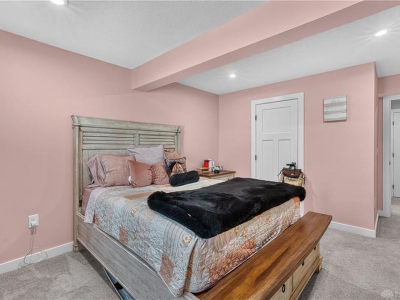 1855 Granada Way, Xenia, OH 45385 Photo 32