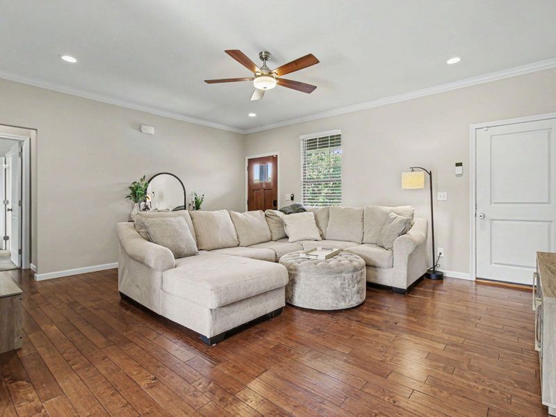 9374 Lago Mar Court, Florence, KY 41042 Photo 5