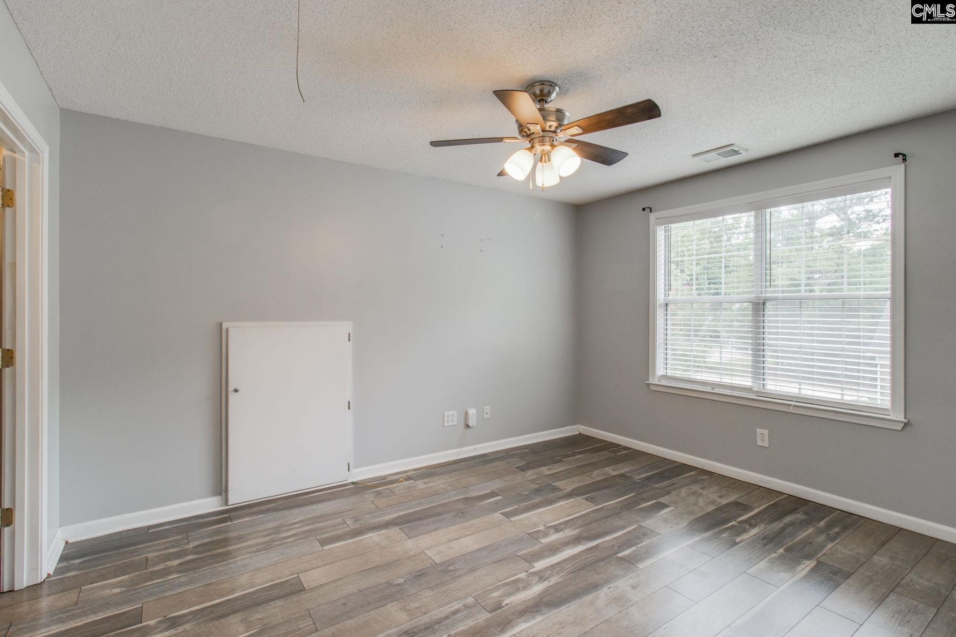 104 Hollingshed Creek Boulevard  Photo 26