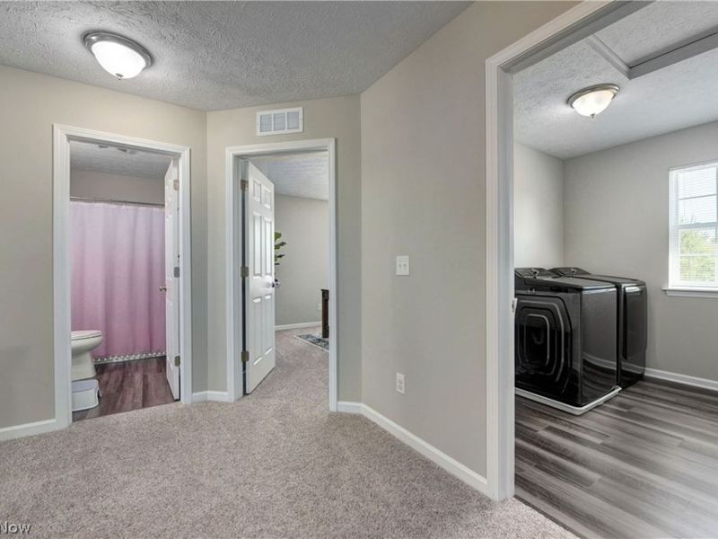 8133 Ashford Circle, North Ridgeville, OH 44039 Photo 21