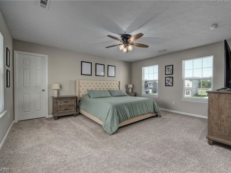 8133 Ashford Circle, North Ridgeville, OH 44039 Photo 22