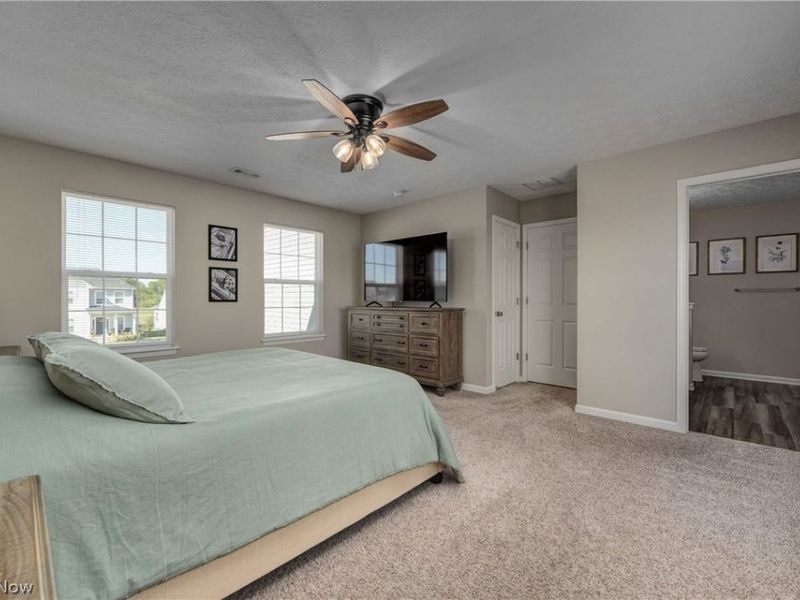 8133 Ashford Circle, North Ridgeville, OH 44039 Photo 23