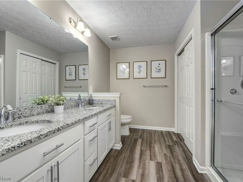 8133 Ashford Circle, North Ridgeville, OH 44039 Photo 24