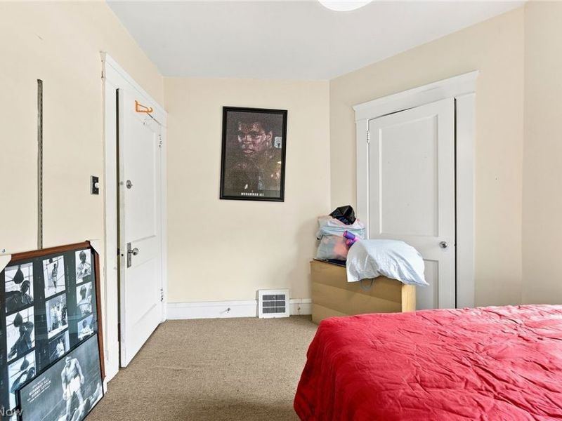 1703-1705 Glenmont Road , Cleveland Heights, OH 44118 Photo 21