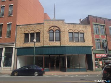 206-210 Main , Norwich, CT 06360