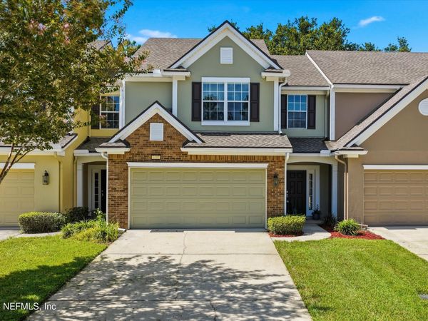 6480 YELLOW LEAF Court, Jacksonville, FL 32258