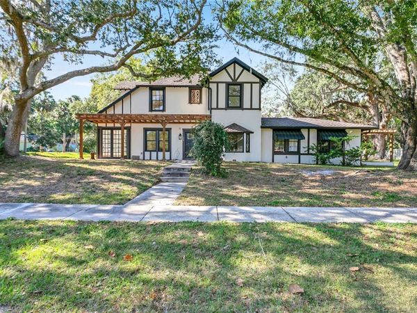 226 N ELLIOTT AVENUE , SANFORD, FL 32771