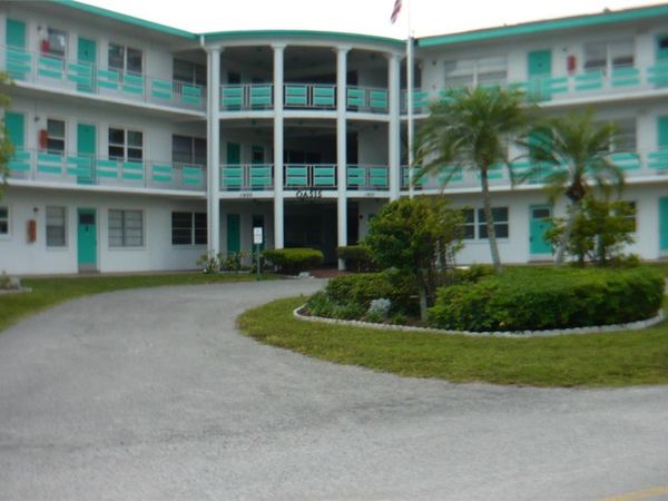 1900 59TH AVENUE N, Unit 210, ST PETERSBURG, FL 33714