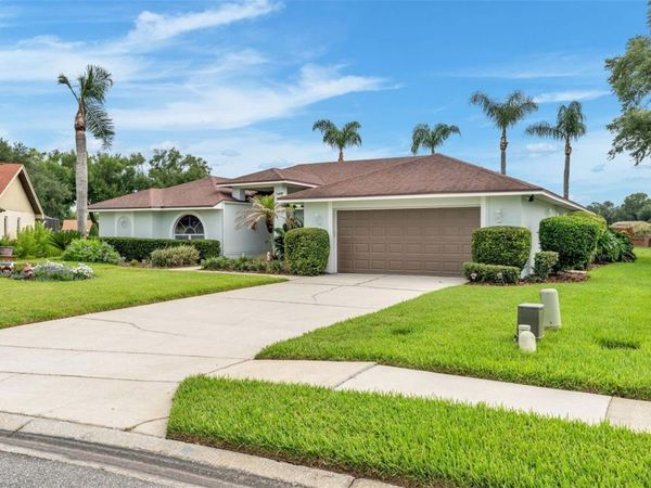 781 POWDER HORN ROW , LAKELAND, FL 33809