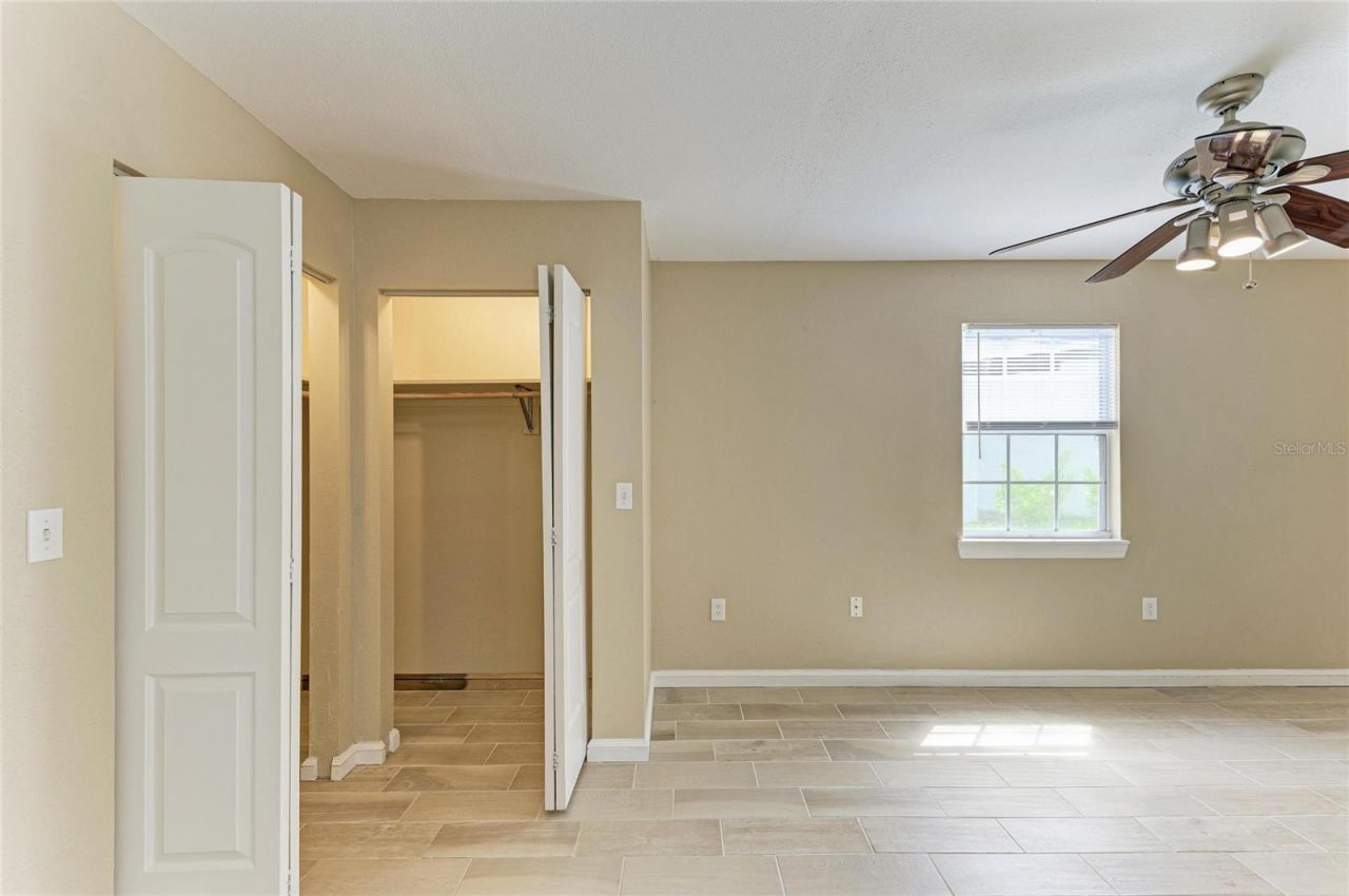 1300 Loma Linda Court , Sarasota, FL 34239 Photo