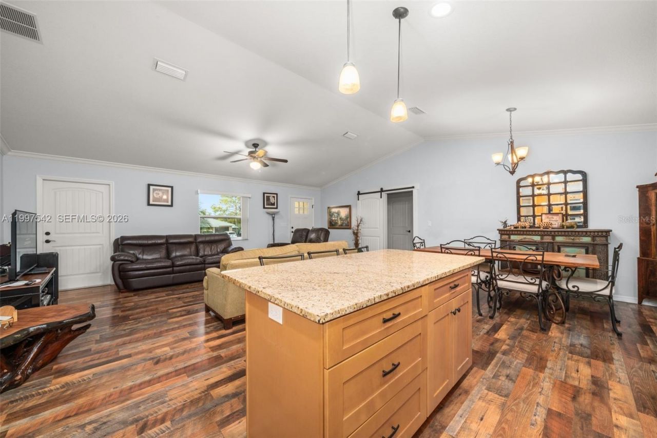 112 NE Bimini Street Ne, Lake Placid, FL 33852 Photo