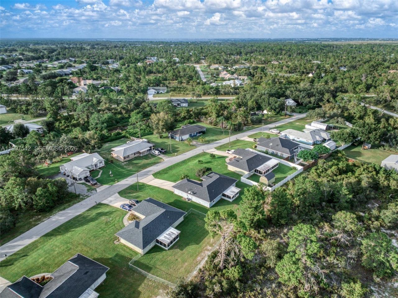 112 NE Bimini Street Ne, Lake Placid, FL 33852 Photo