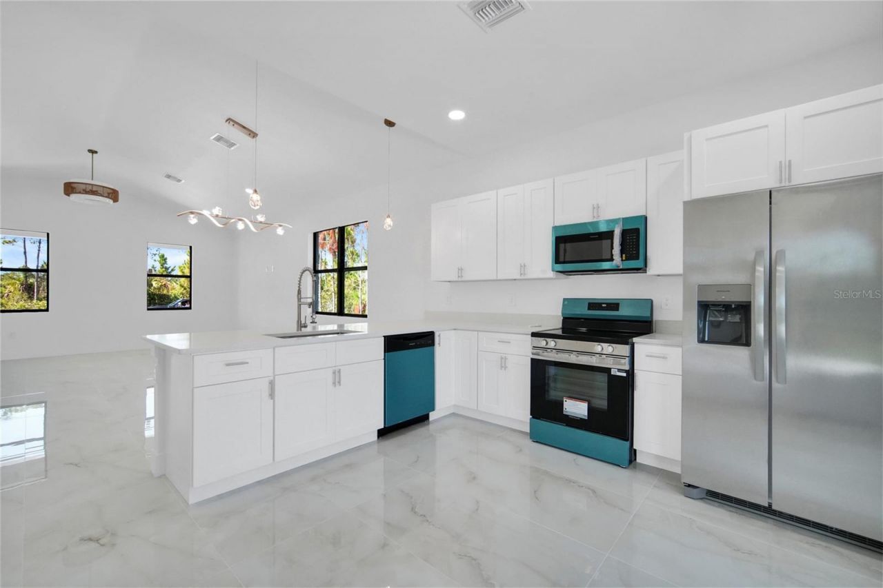 27412 Las Lomas Drive, Punta Gorda, FL 33955 Photo