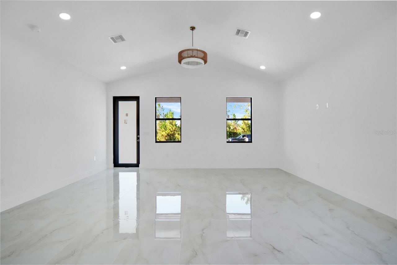 27412 Las Lomas Drive, Punta Gorda, FL 33955 Photo