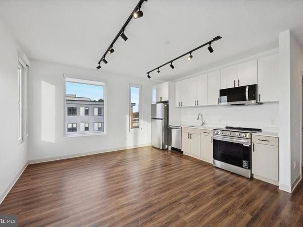 4240 CHESTNUT STREET , Unit 424, PHILADELPHIA, PA 19104