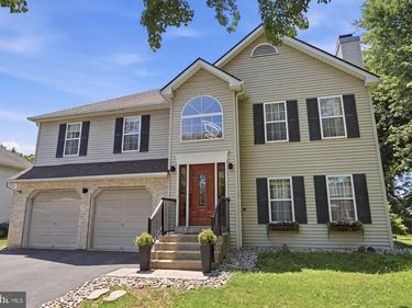 1709 33RD SW, ALLENTOWN, PA 18103