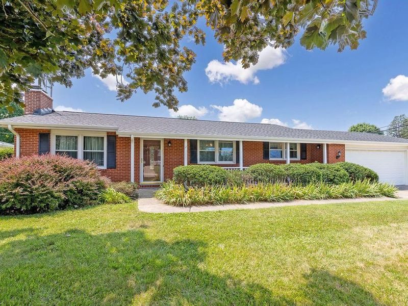 2 Upland Terrace , Mount Vernon, OH 43050 Photo 3