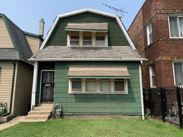 9726 S Avenue J , Chicago, IL 60617