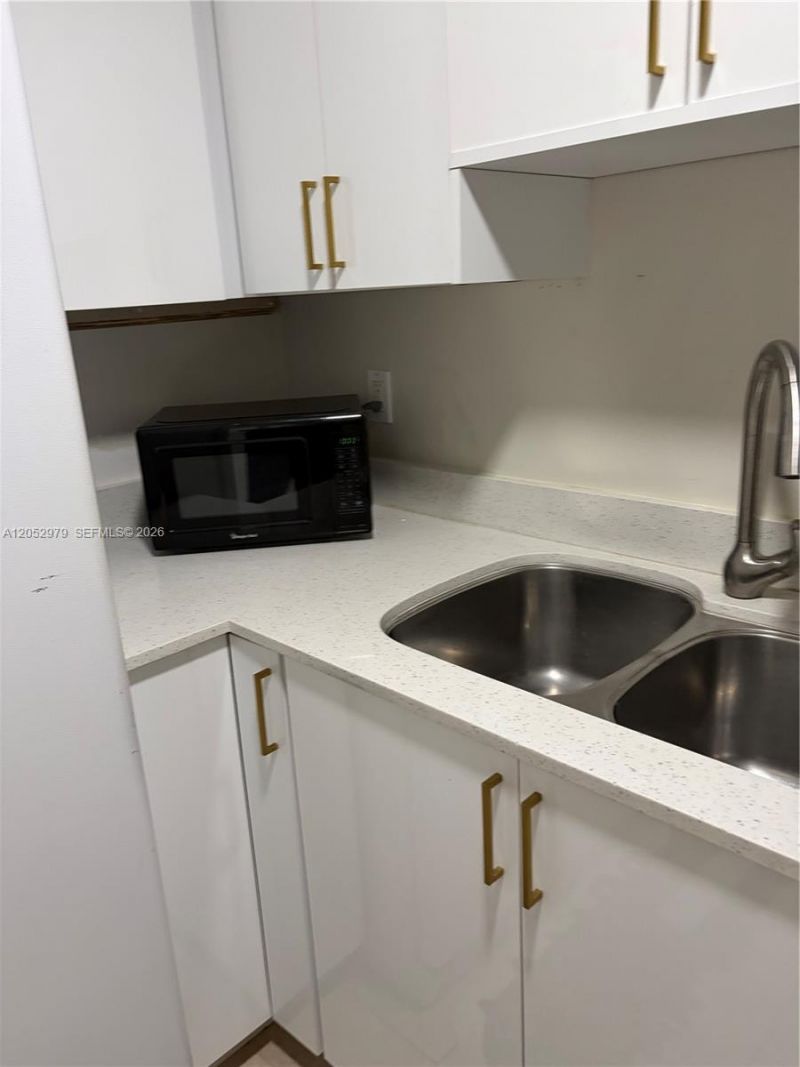 Please Call For Address, Unit eff, Miami, FL 33155 Photo