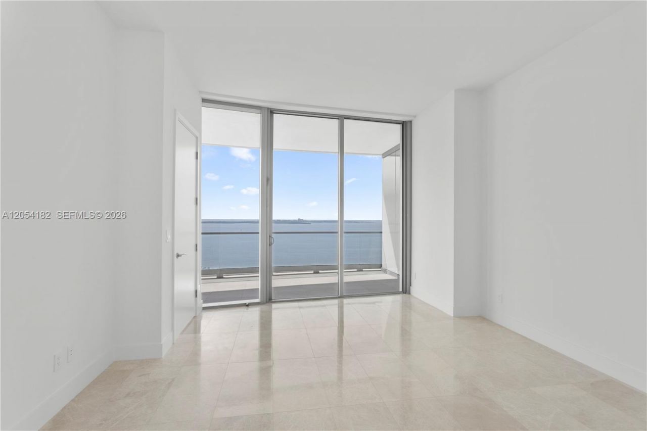175 SE 25th Rd, Unit 2701, Miami, FL 33129 Photo
