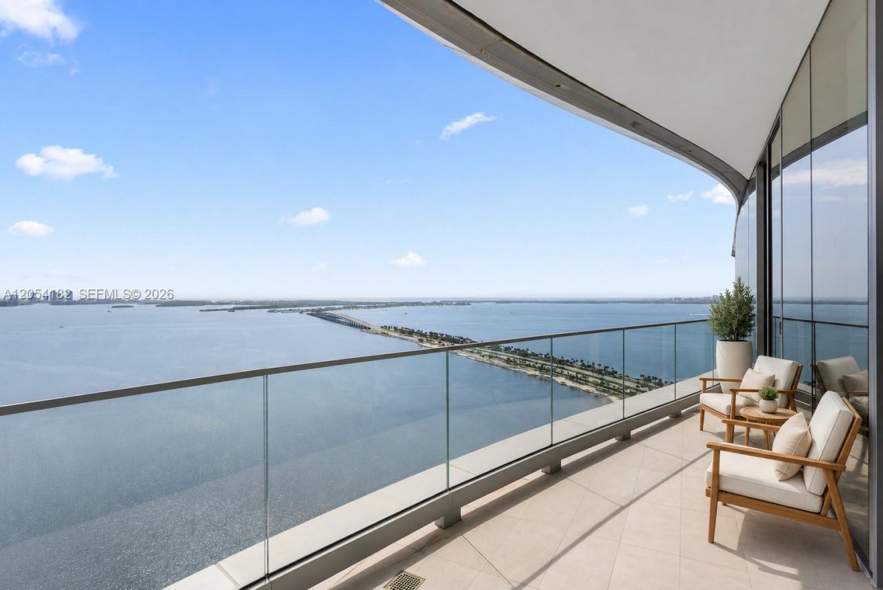 175 SE 25th Rd, Unit 2701, Miami, FL 33129 Photo