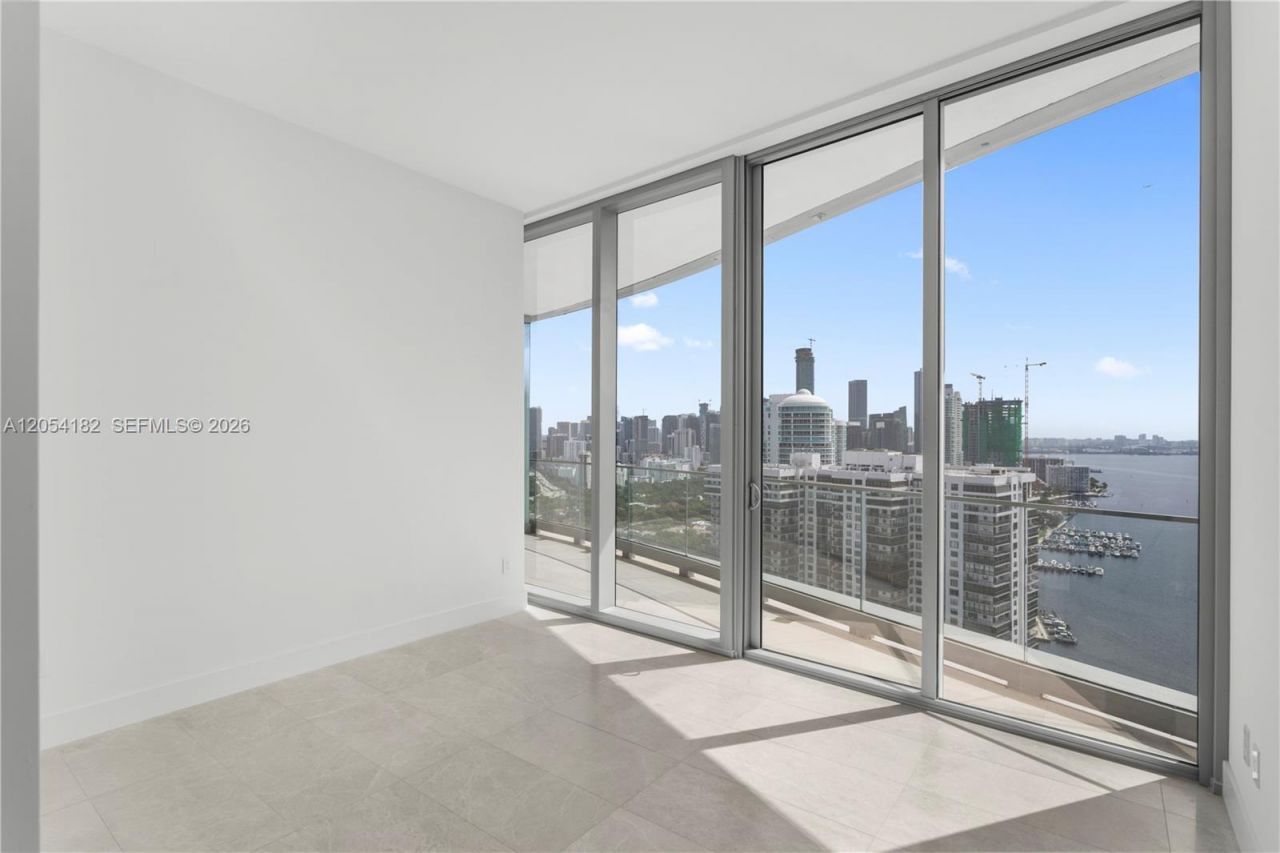 175 SE 25th Rd, Unit 2701, Miami, FL 33129 Photo