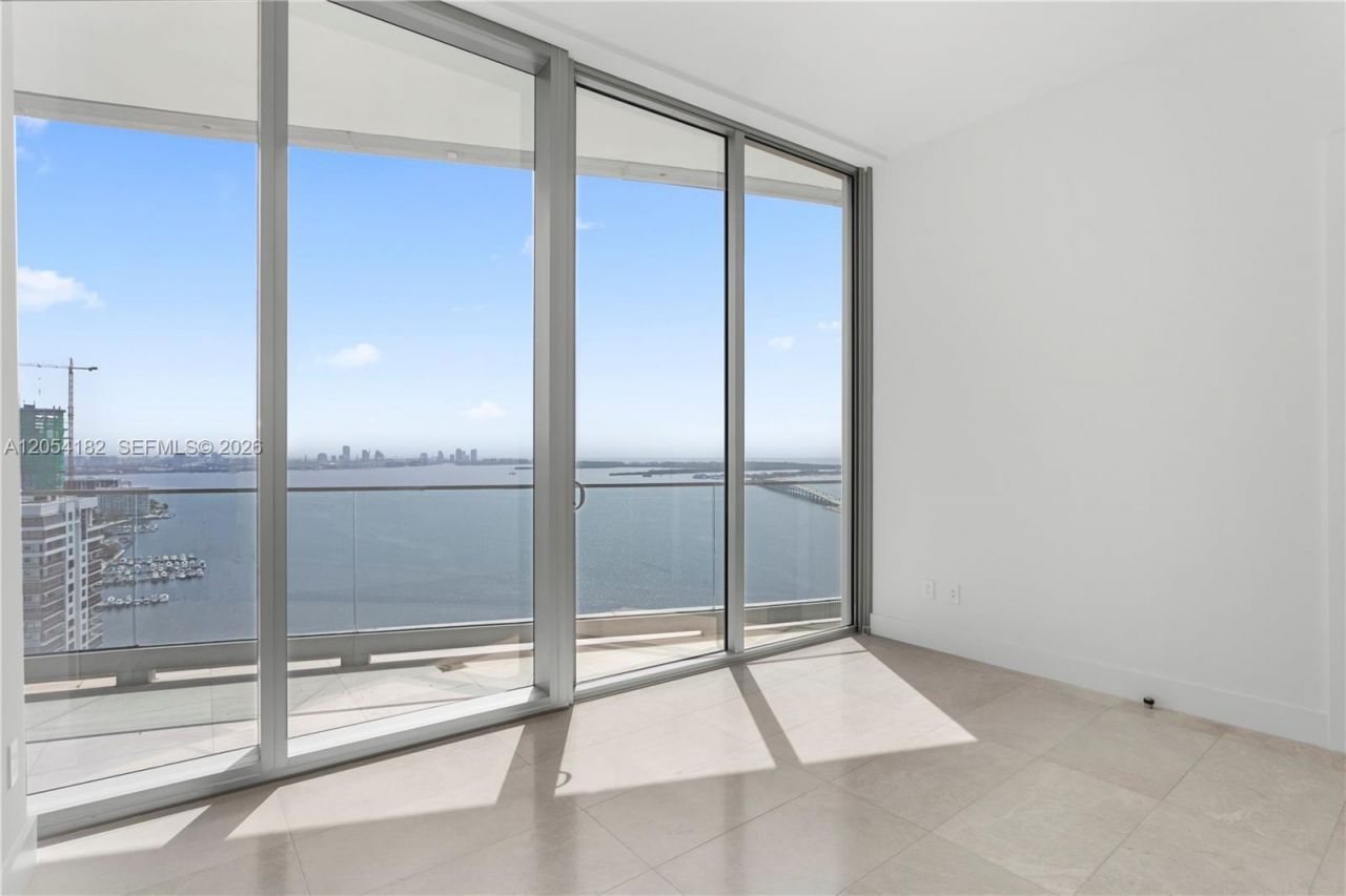 175 SE 25th Rd, Unit 2701, Miami, FL 33129 Photo