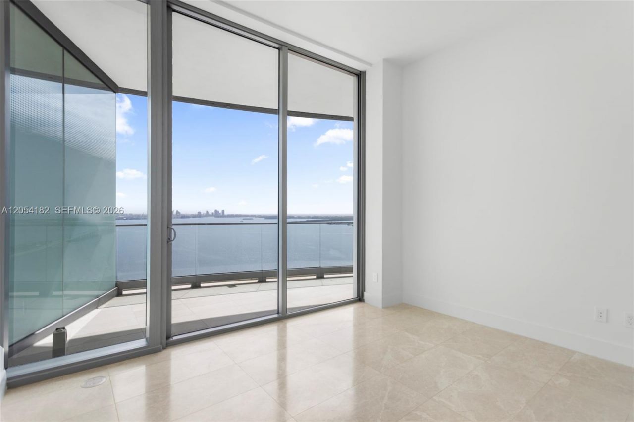 175 SE 25th Rd, Unit 2701, Miami, FL 33129 Photo