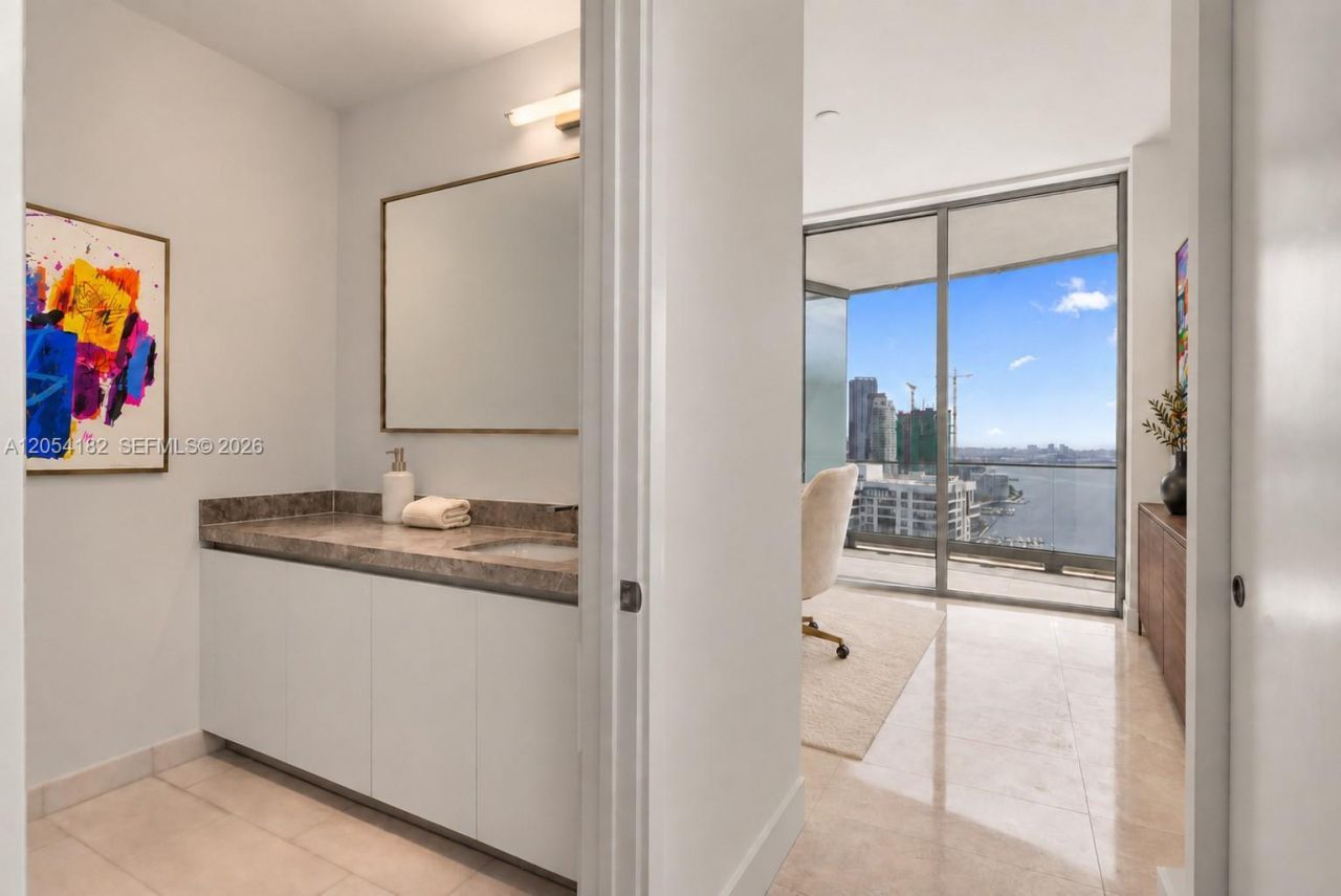 175 SE 25th Rd, Unit 2701, Miami, FL 33129 Photo