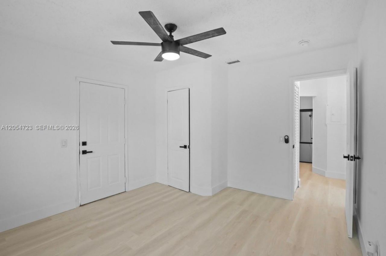 801 NW 105th St, Miami, FL 33150 Photo