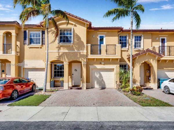 12999 SW 132nd Ter , Miami, FL 33186