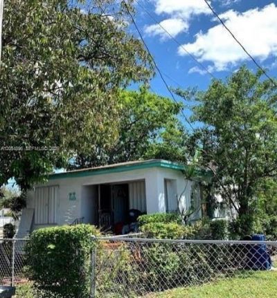 1904 NW 71st St , Miami, FL 33147 Photo
