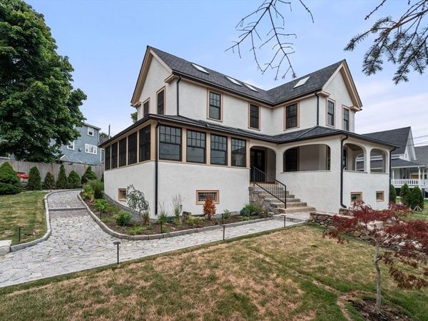 73 Main Street, Hull, MA 02045