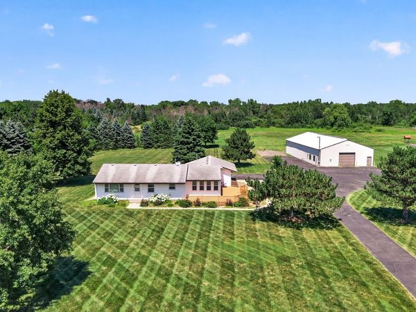 6606 132nd Street N, Hugo, MN 55110