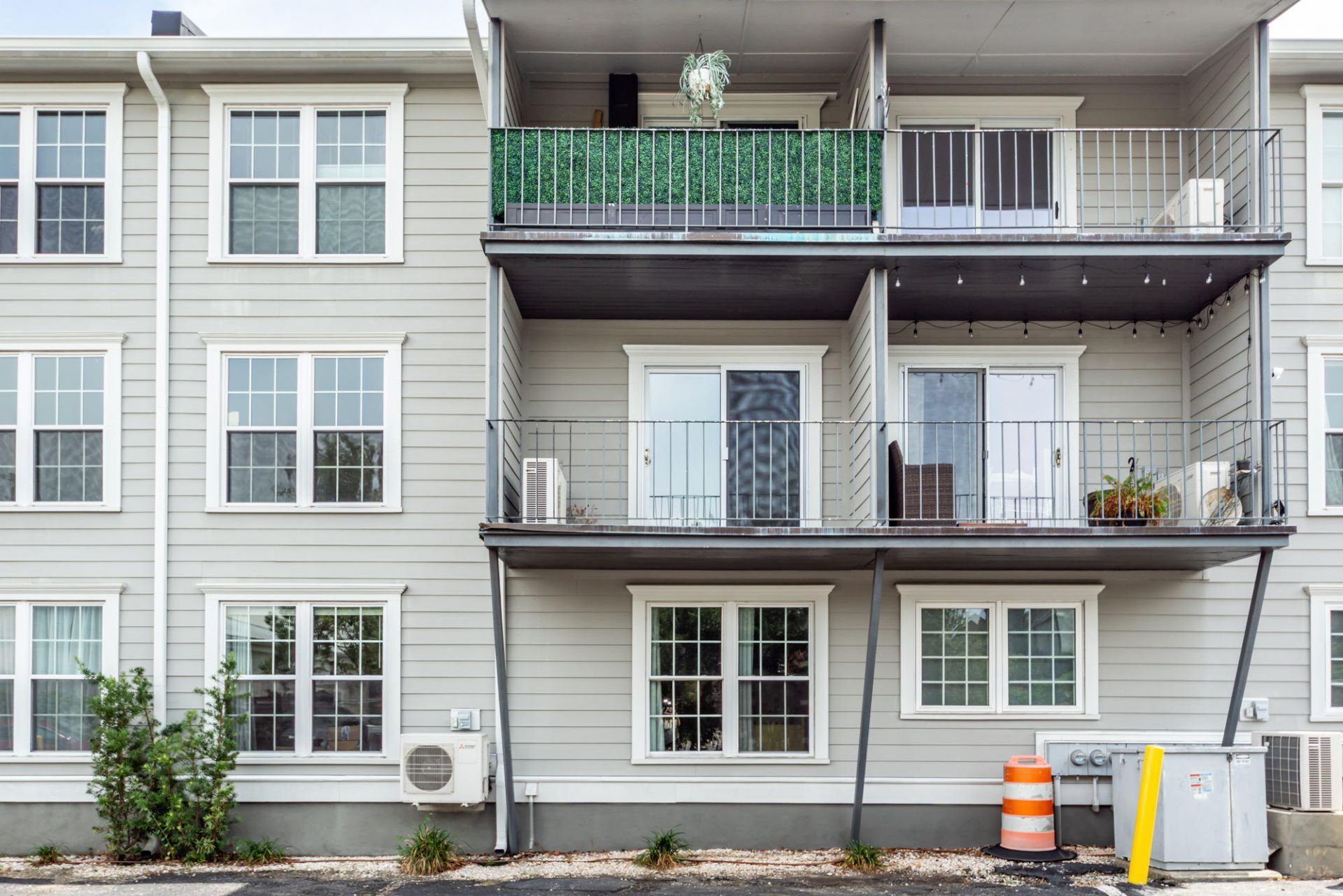259 E Bay Photo 19