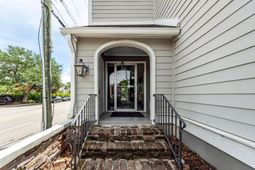 259 E Bay photo 4