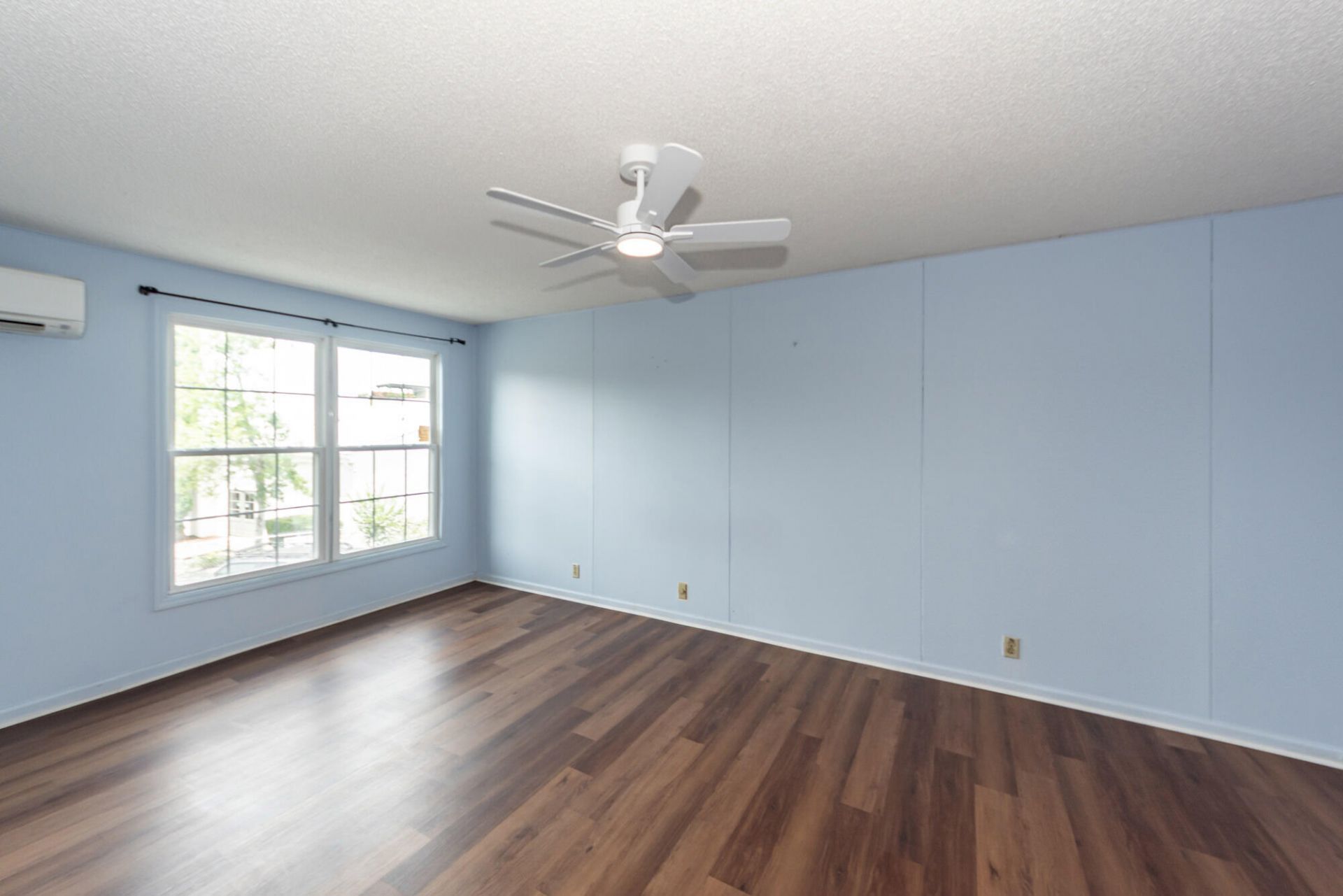 259 E Bay Photo 9