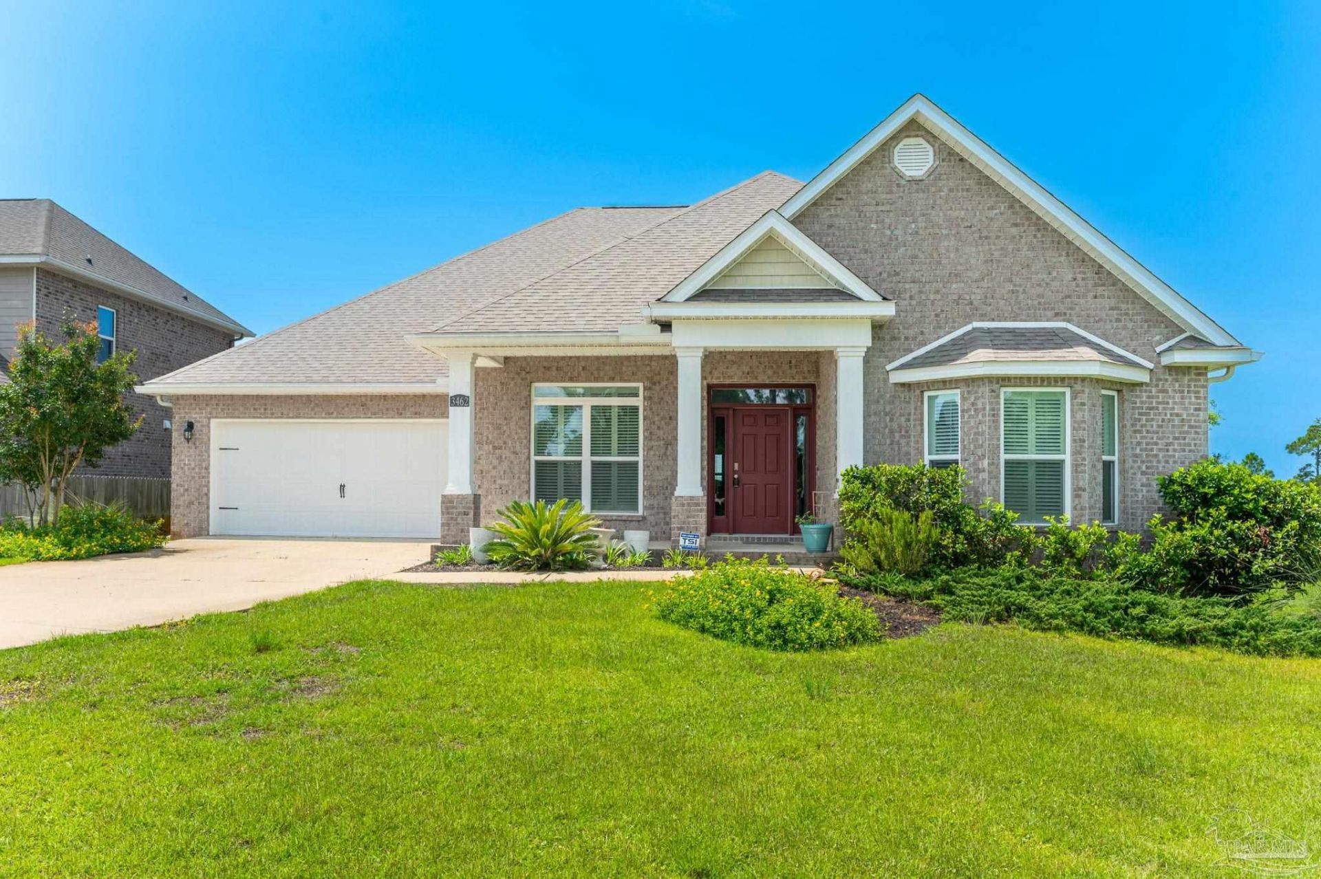 3462 Turquoise Dr, Navarre, FL 32566 Main Photo