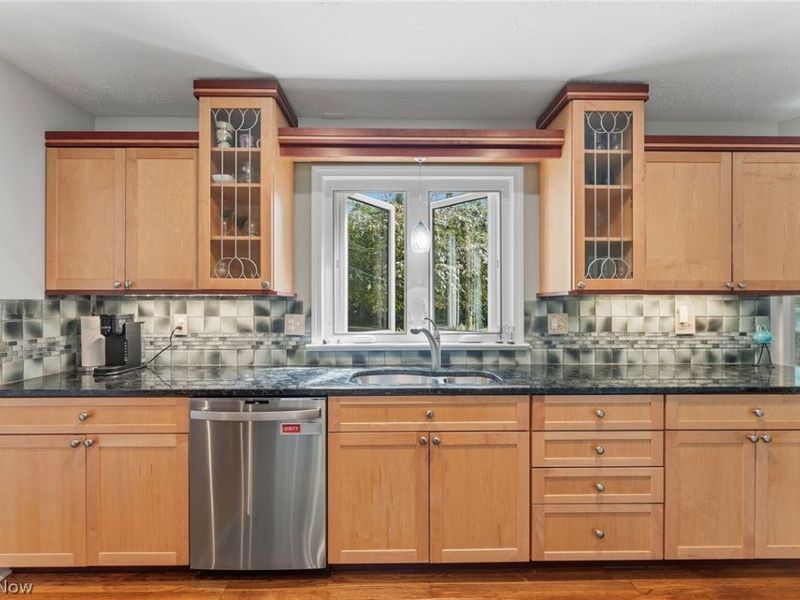 32573 Schooner Court, Avon Lake, OH 44012 Photo 14
