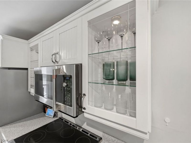 212 Chagrin Boulevard, Chagrin Falls, OH 44022 Photo 12
