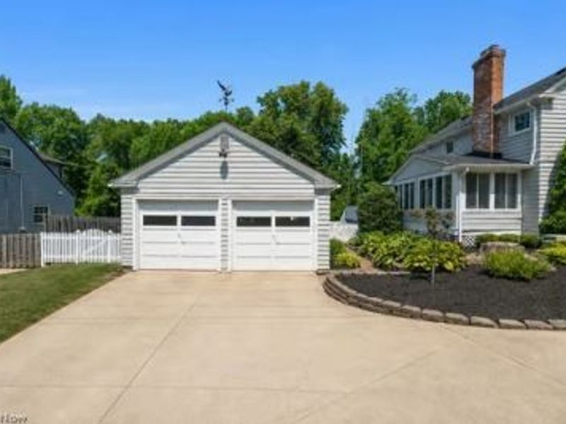 212 Chagrin Boulevard, Chagrin Falls, OH 44022 Photo 37