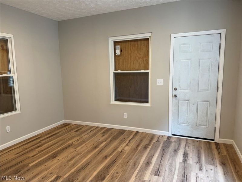858 Forrest Drive , Akron, OH 44306 Photo 2