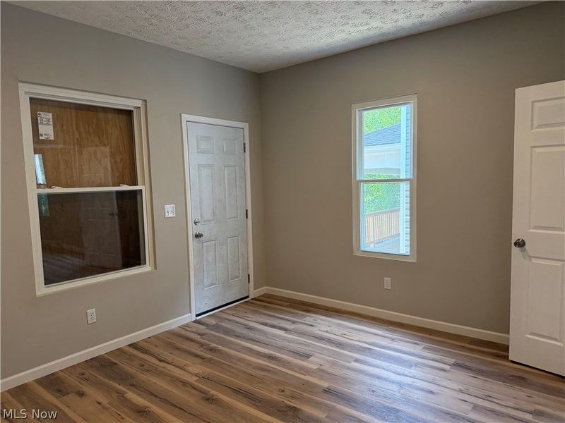 858 Forrest Drive , Akron, OH 44306 Photo 3