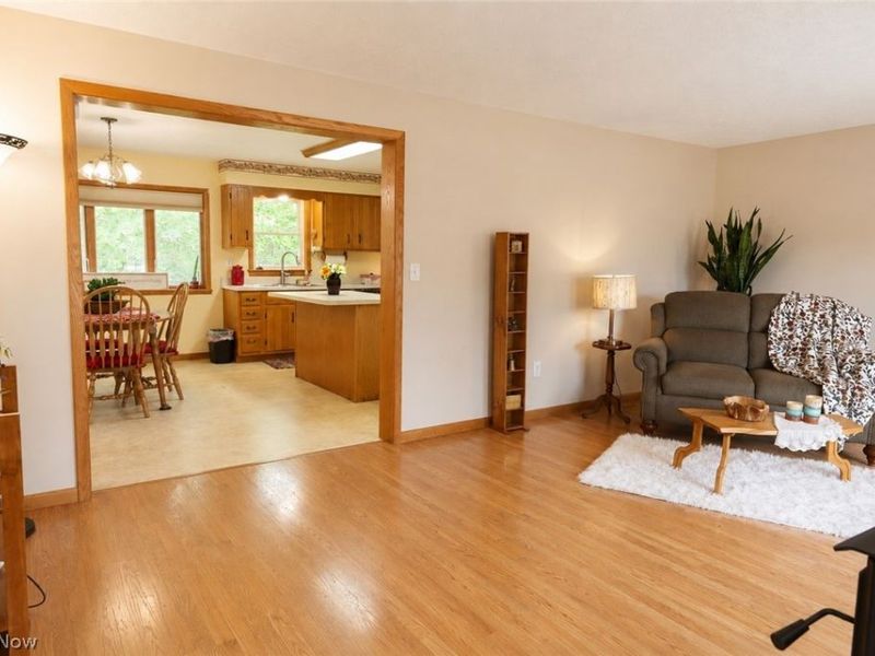 6077 Weaver Road, Conneaut, OH 44030 Photo 12