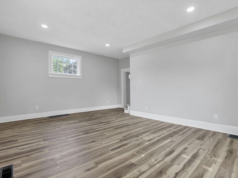 533 E Sandusky Avenue , Bellefontaine, OH 43311 Photo 13