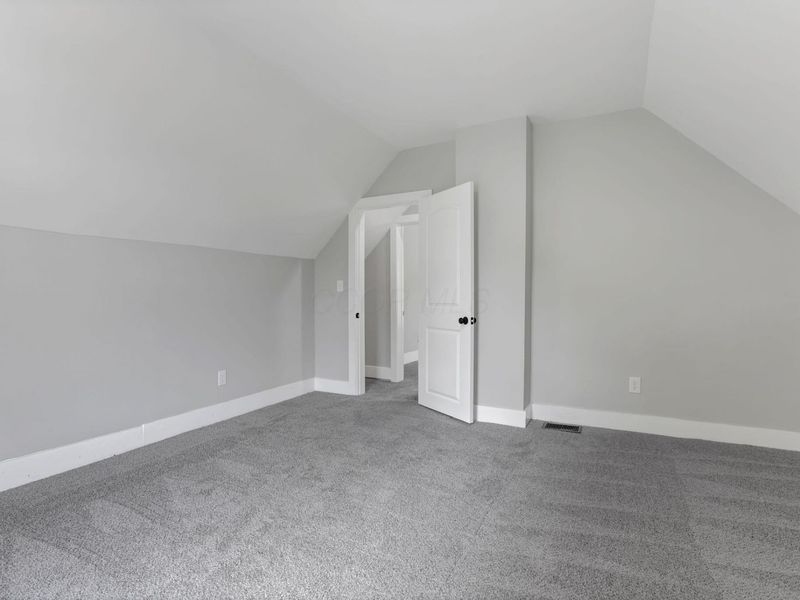 533 E Sandusky Avenue , Bellefontaine, OH 43311 Photo 32