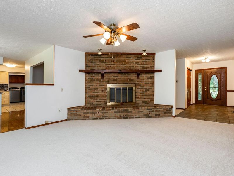 7252 Fox Den Court NW, Pickerington, OH 43147 Photo 5